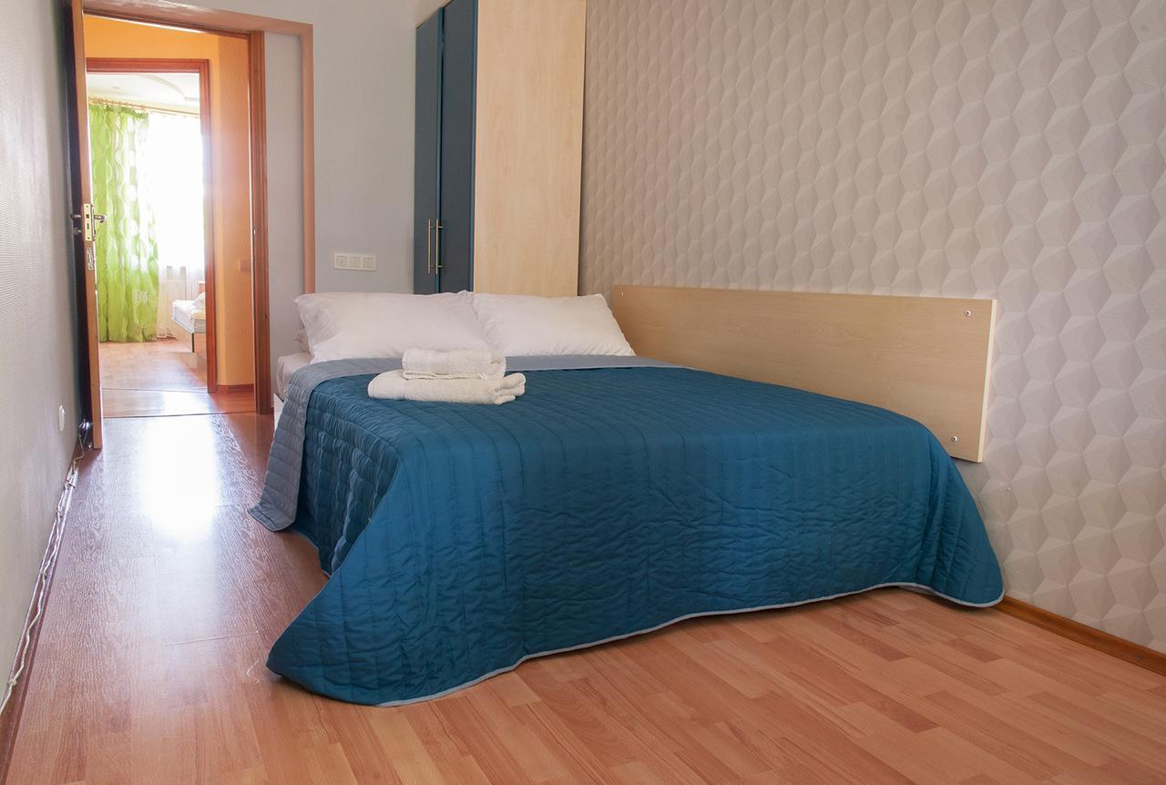 Luxury 3 Rooms Apartments In Center By Green House โปลตาวา ภายนอก รูปภาพ